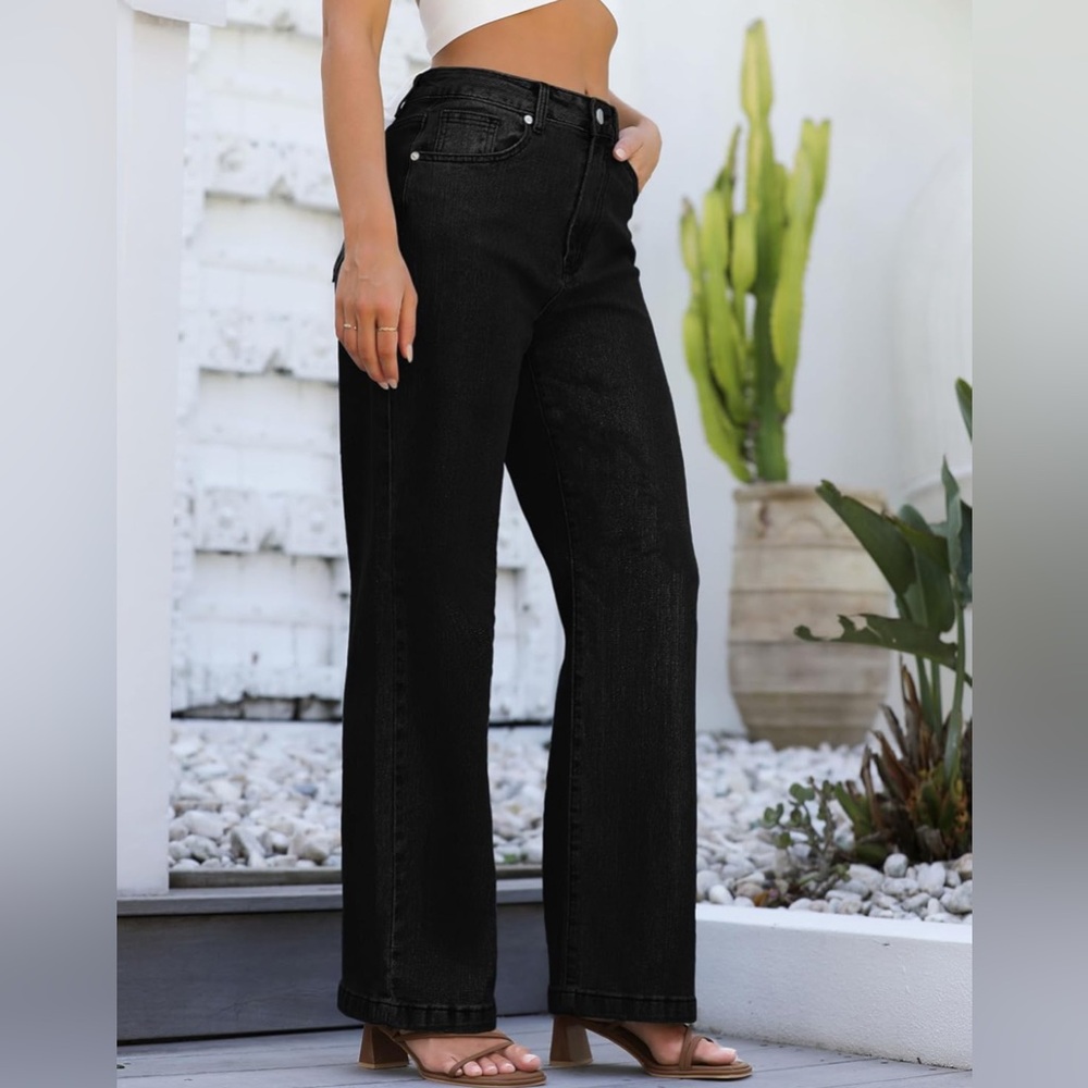 NWOT Classic Black Flare Women's Jeans